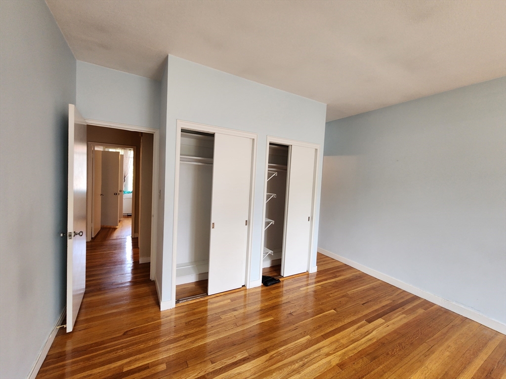 573 Washington St, Brookline