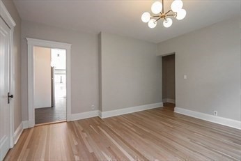 15 Short St, Brookline