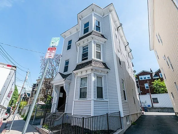 154 Boylston, Jamaica Plain