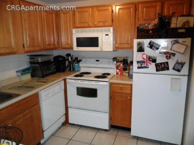 16 Whites Ave, Watertown