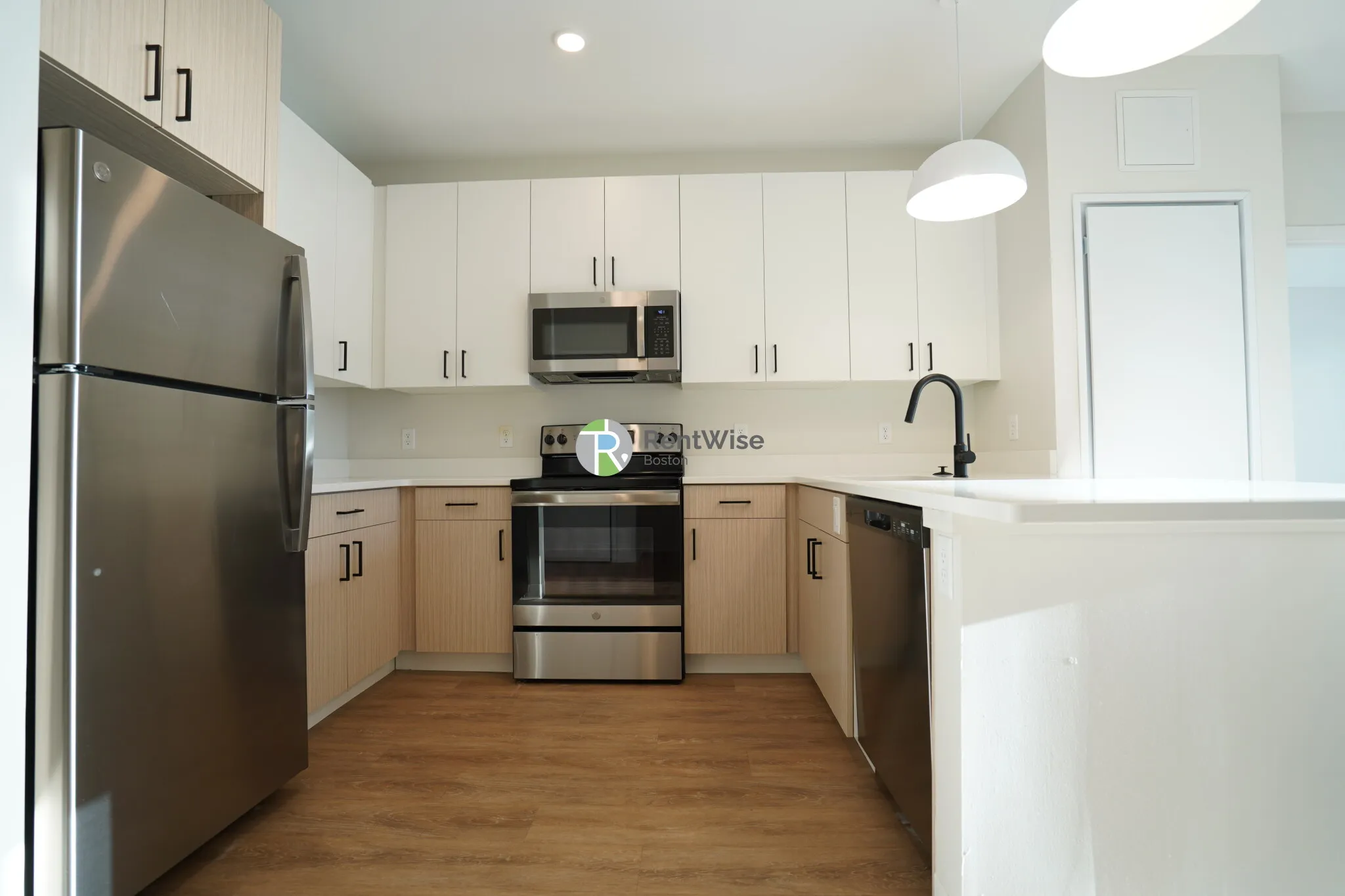 289 Walk Hill St, Roslindale