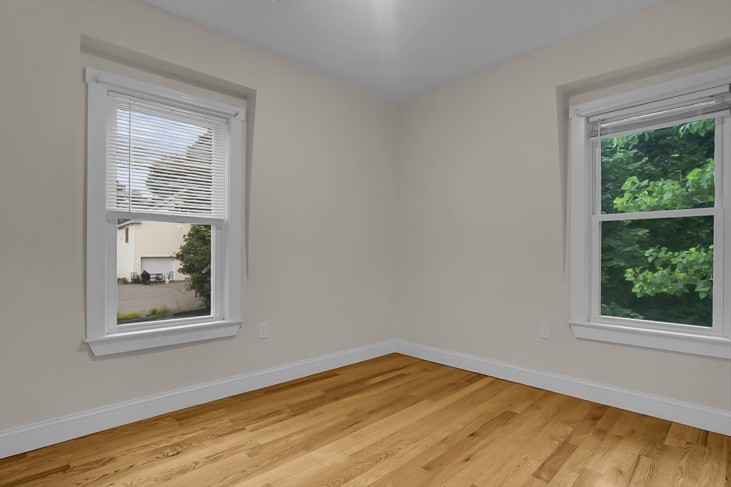 29-33 Highland Ave, Fitchburg