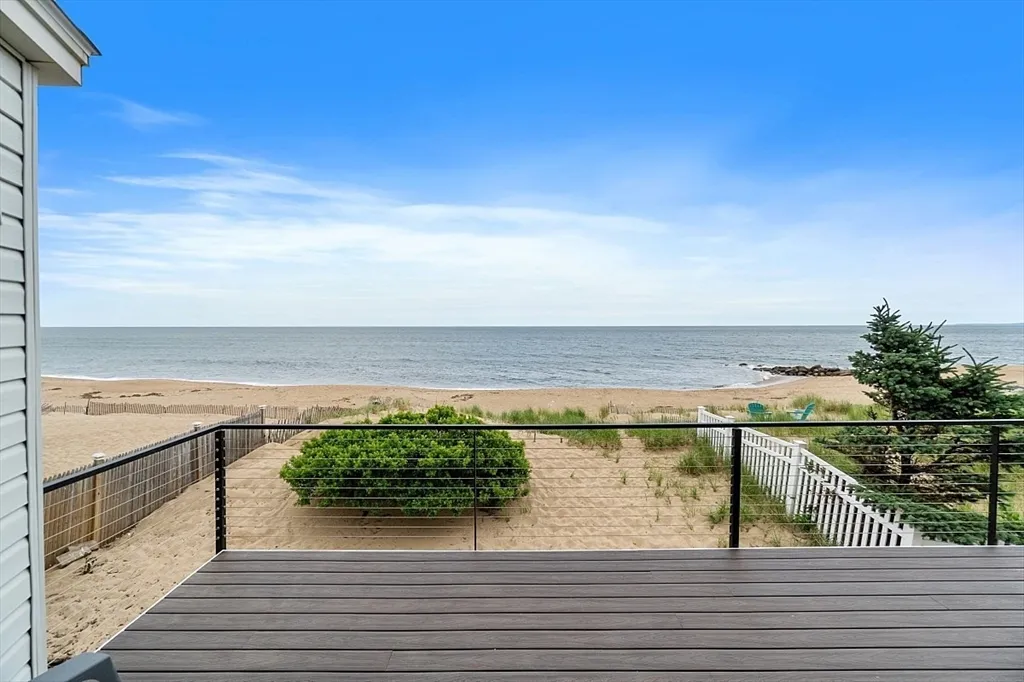 4 Northern Blvd, Plum Island