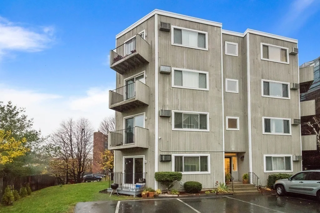 35 Webster St, East Boston