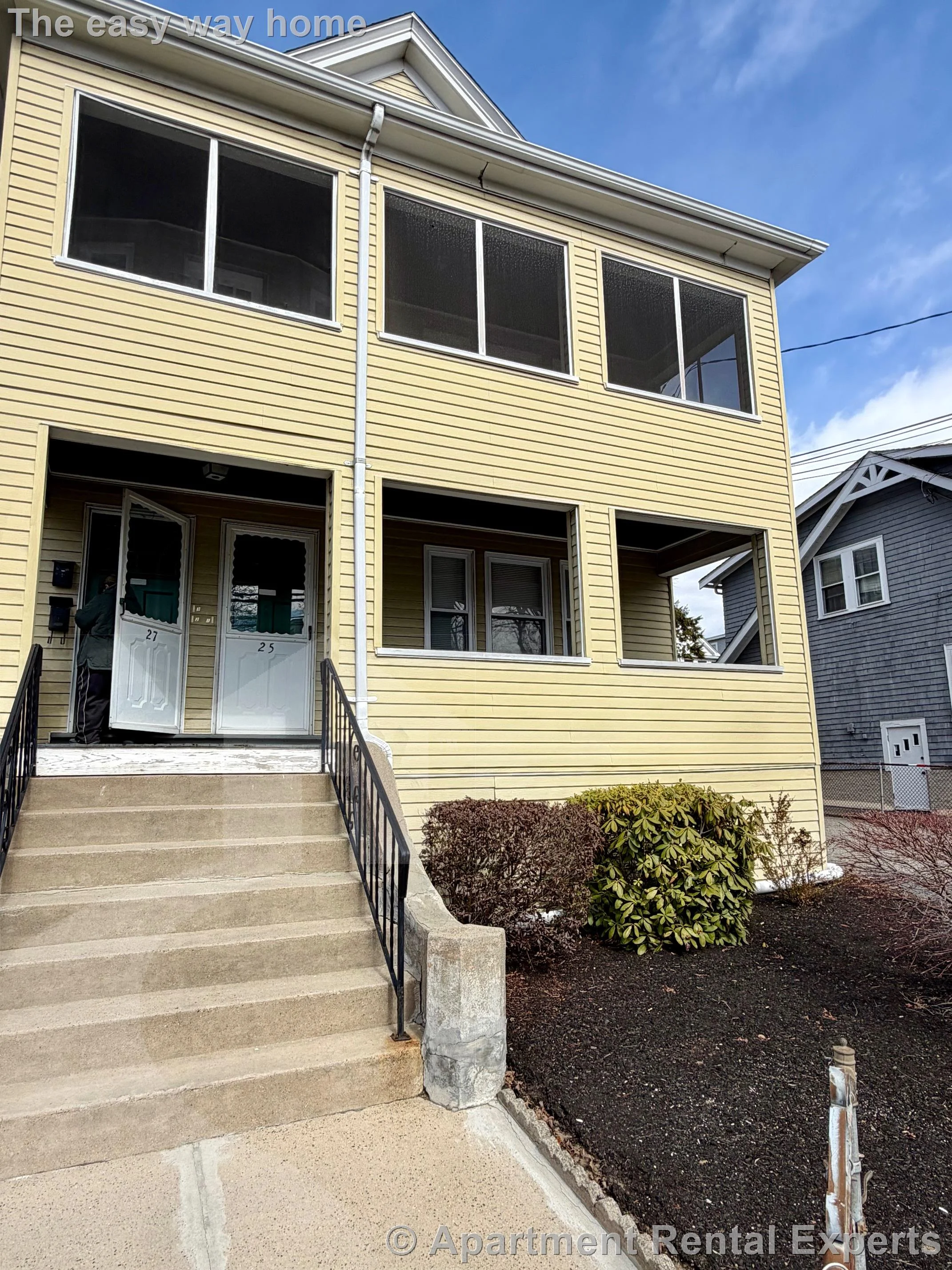 27 Conwell Ave, Teele Square