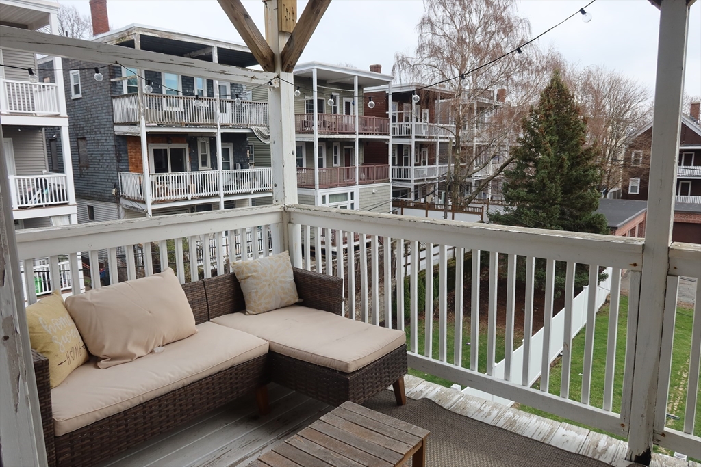 69 Marine Rd, South Boston