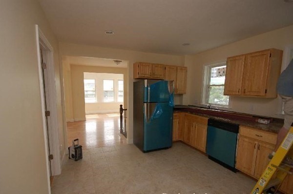 142 Lincoln St, Brighton