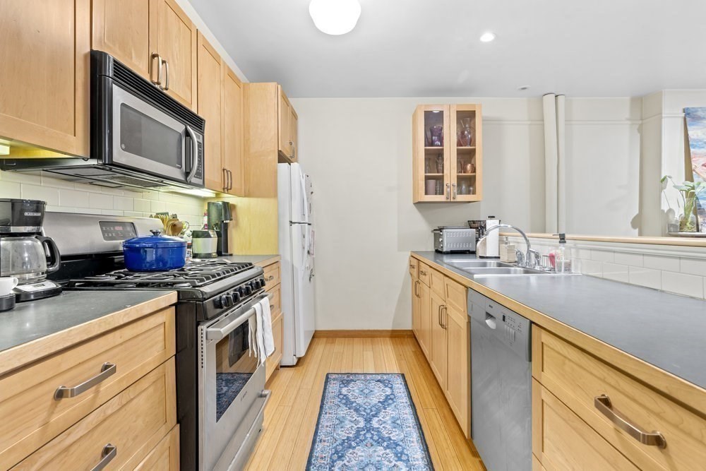 20 Worcester Sq, South End