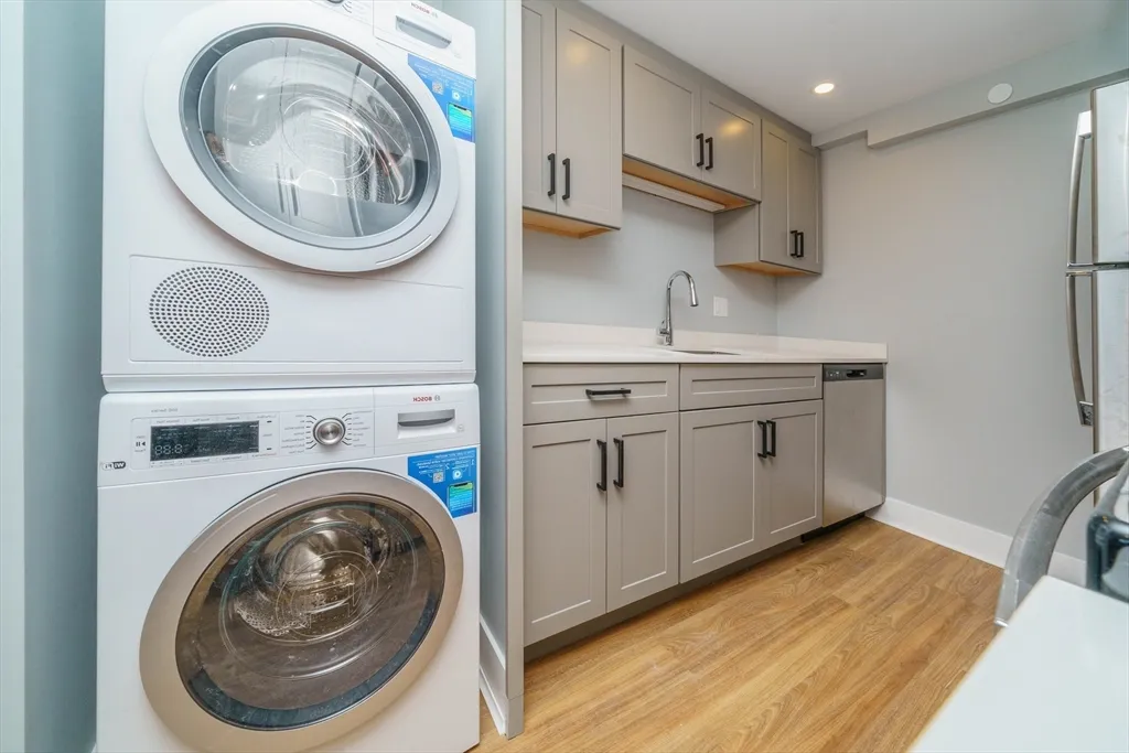 132 Sherman St, Neighborhood Nine