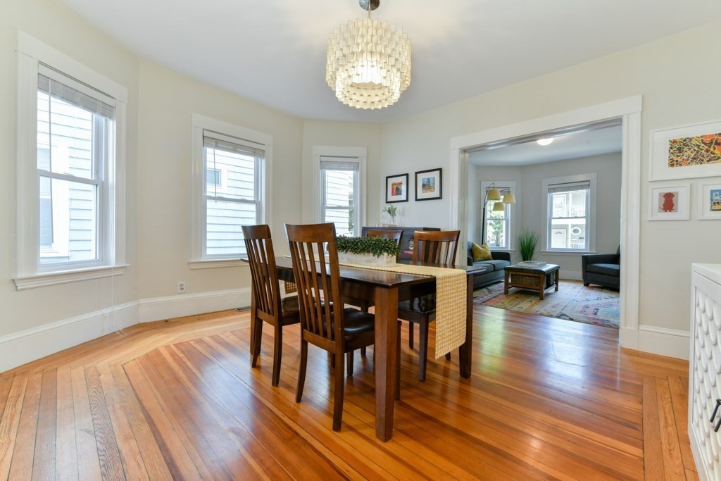 72 Lexington Ave, Davis Square