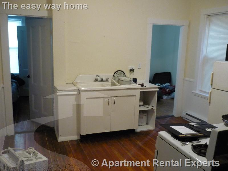 1 Hampshire Ct, Inman Square