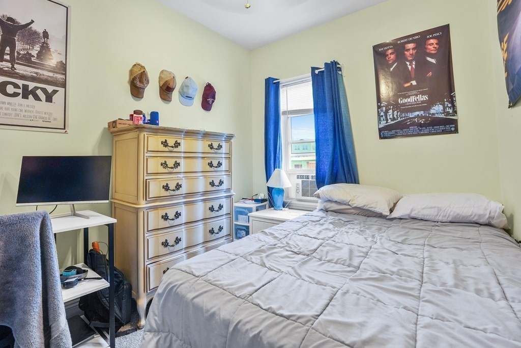 140 D St, South Boston