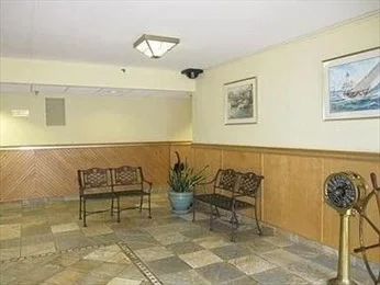 100 Cove Way, Quincy