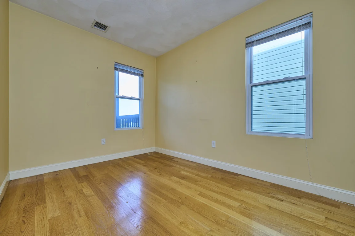 147 Trenton St, East Boston