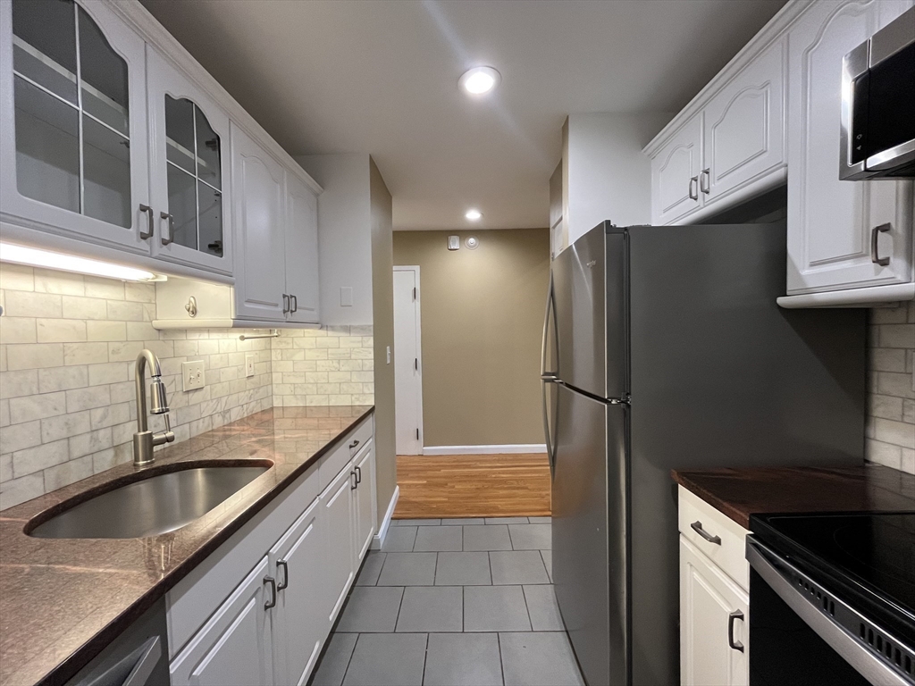 37 W Newton St, South End