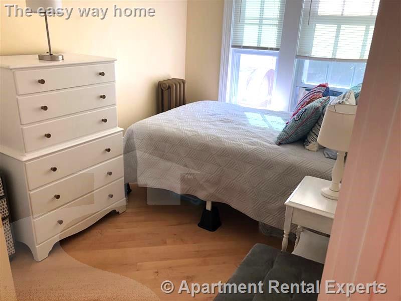 156 Magazine St, Cambridgeport