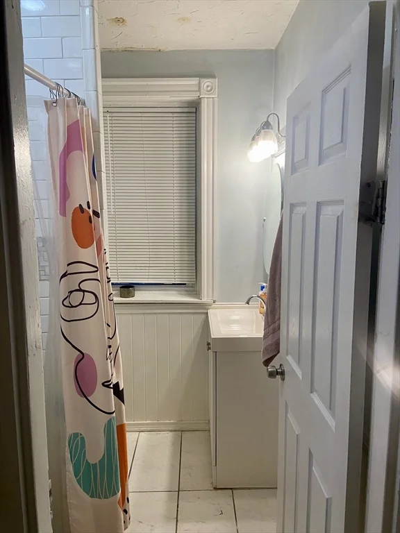111 H St, South Boston