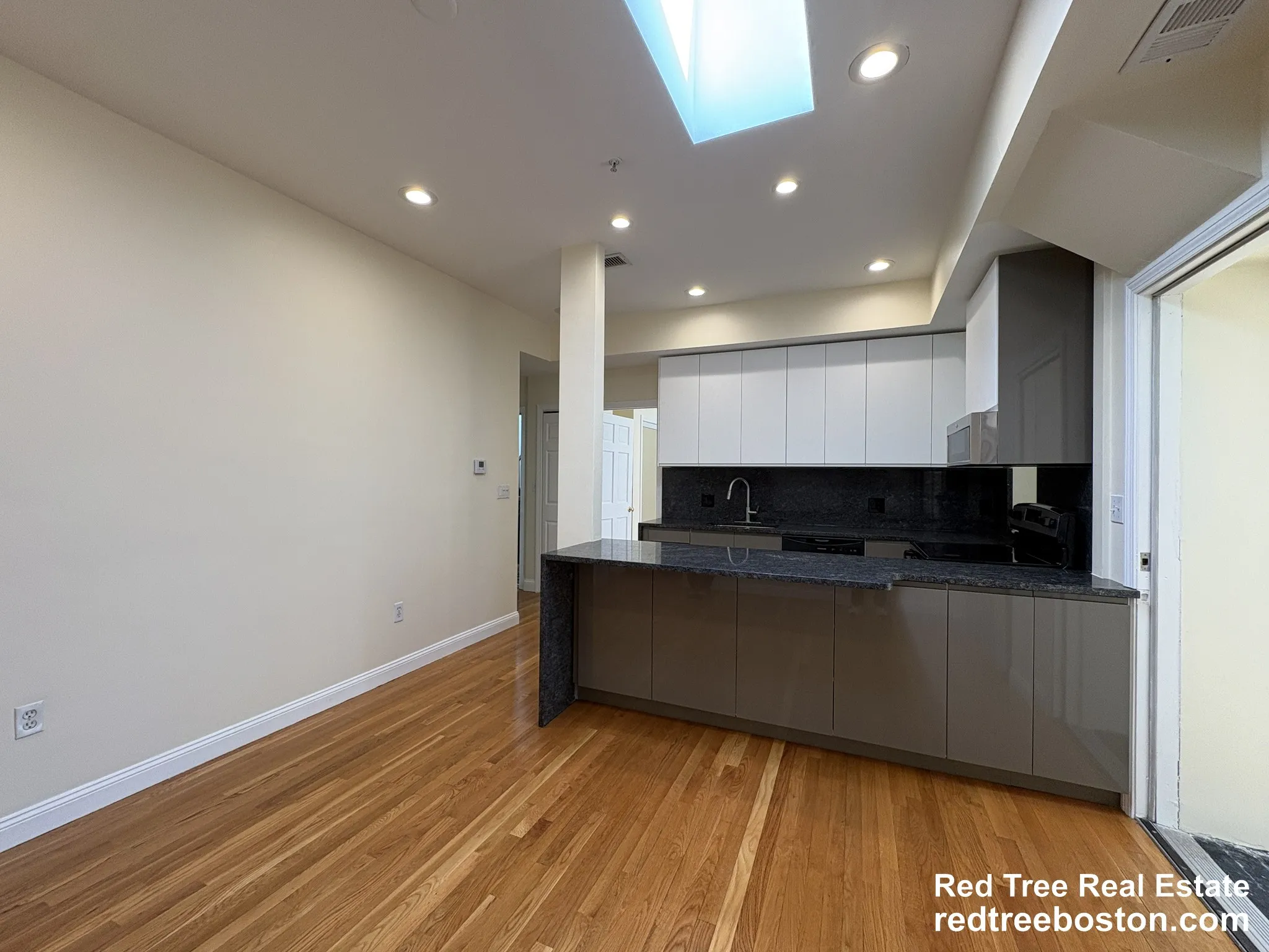 1801 Beacon St, Brookline
