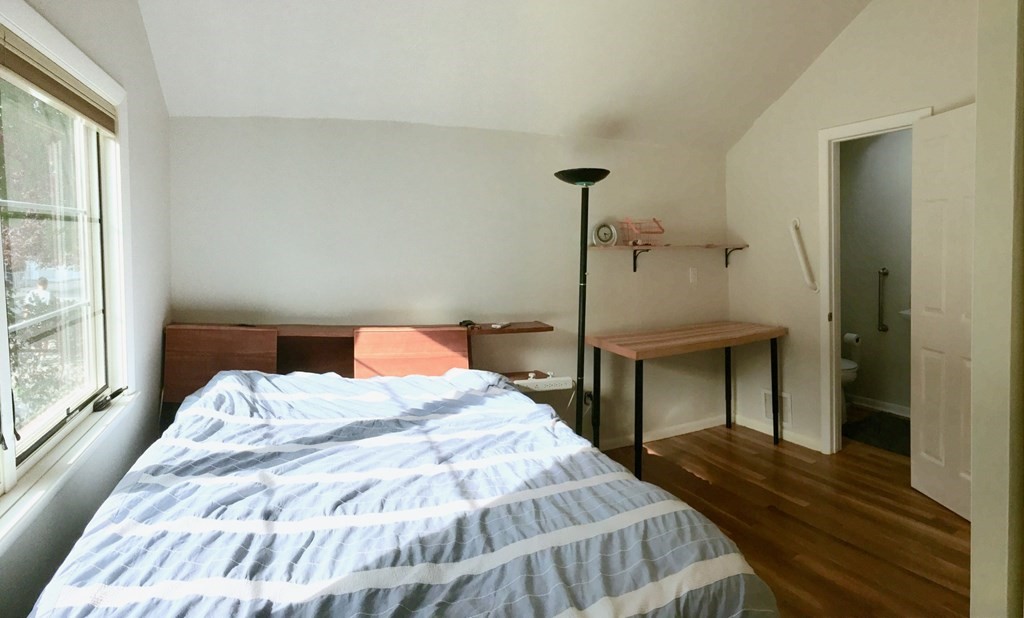 20 Donnell St, Neighborhood 9