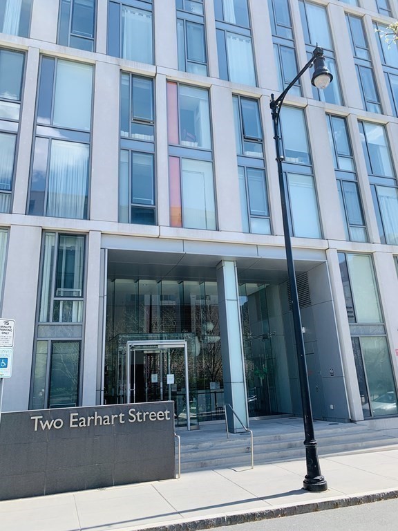 2 Earhart St, East Cambridge