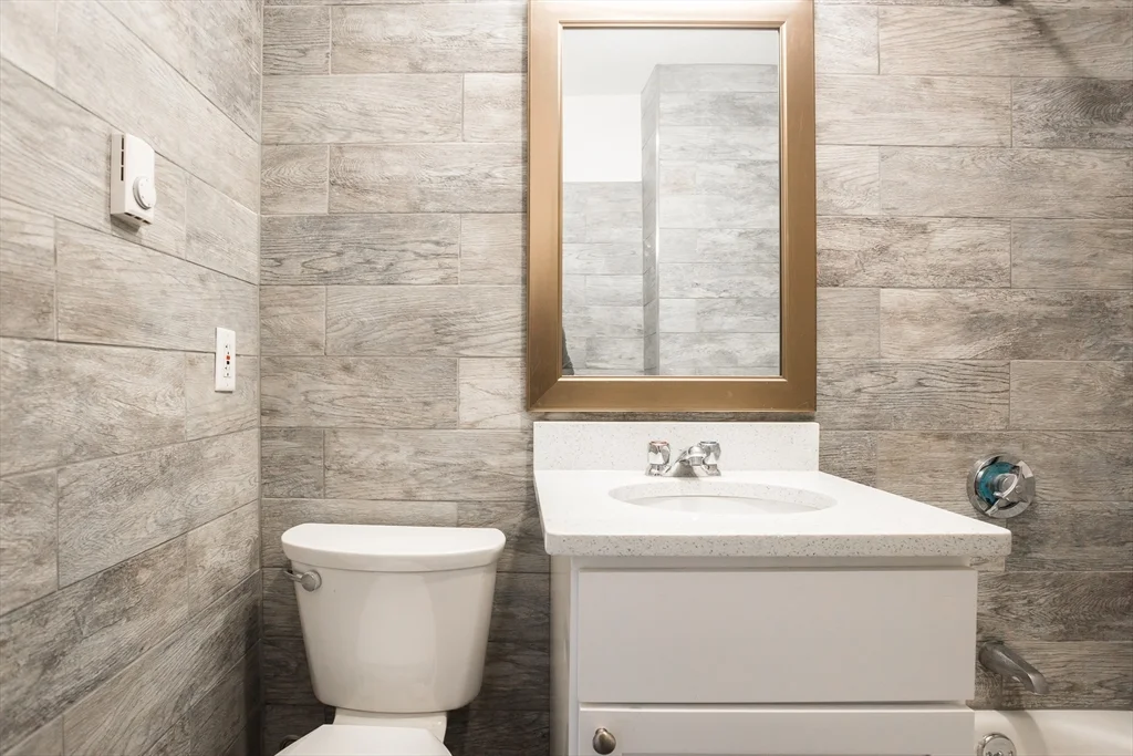 534 Tremont St, South End