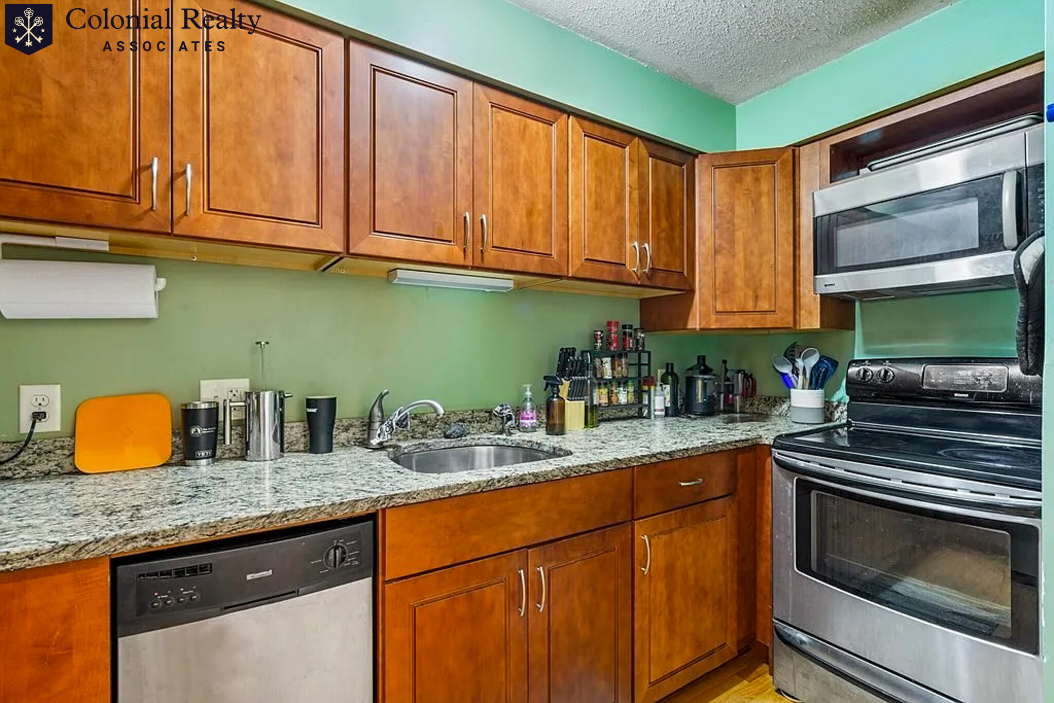 3 Essex St, Charlestown