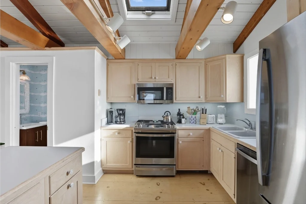 26 Tennessee Ave, Nantucket