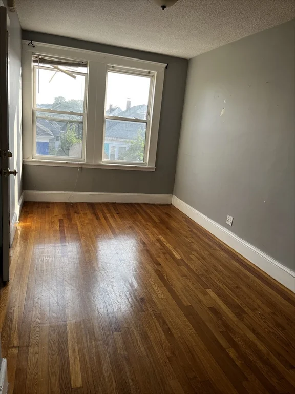 42 Floyd St, Dorchester