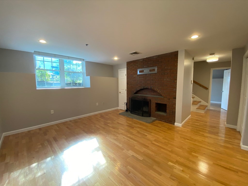 2277 Massachusetts Ave, North Cambridge