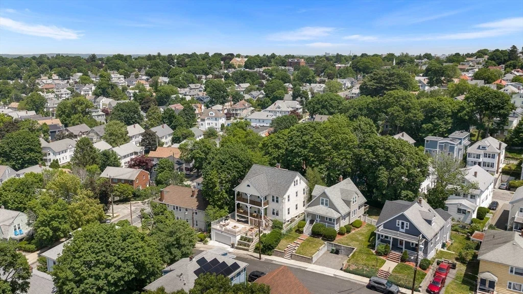 8-10 York Ave, Watertown