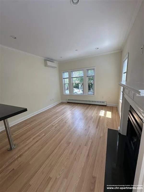 65 Langdon St, Neighborhood Nine