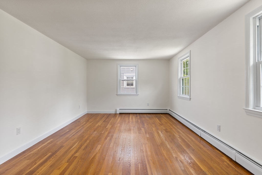 194 Glenellen Rd, West Roxbury