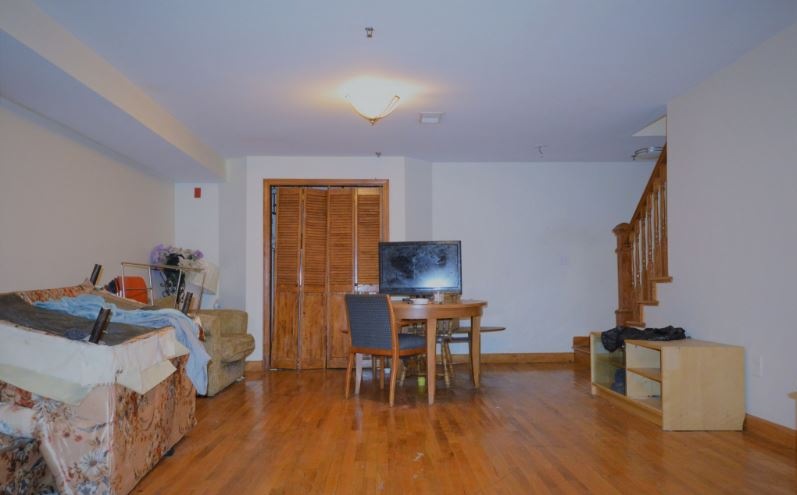 4 bed, 2 bath apartment for rent at 102 Allston St Unit 5, Allston — photo 5 of 10