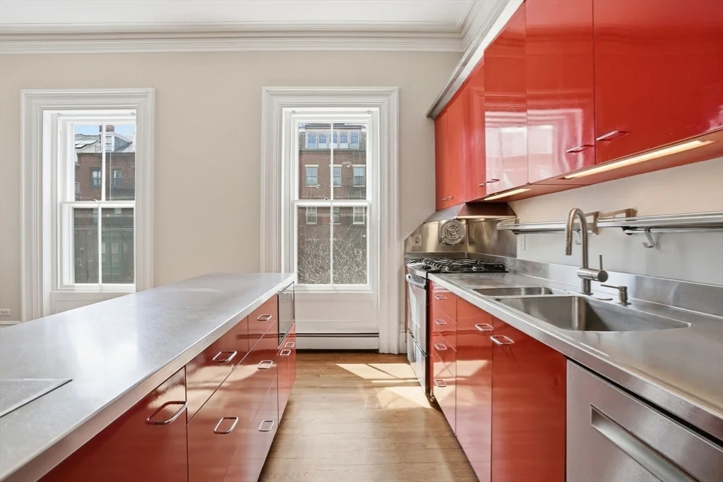 150 W Concord St, South End