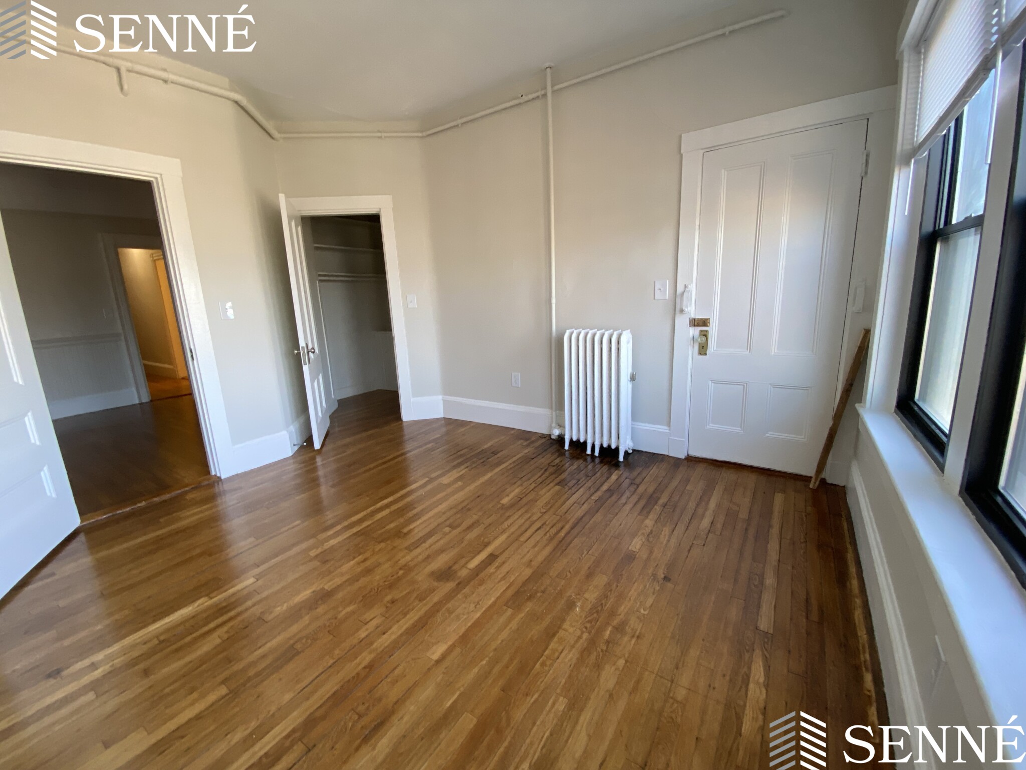 1039 Massachusetts Ave, Harvard Square