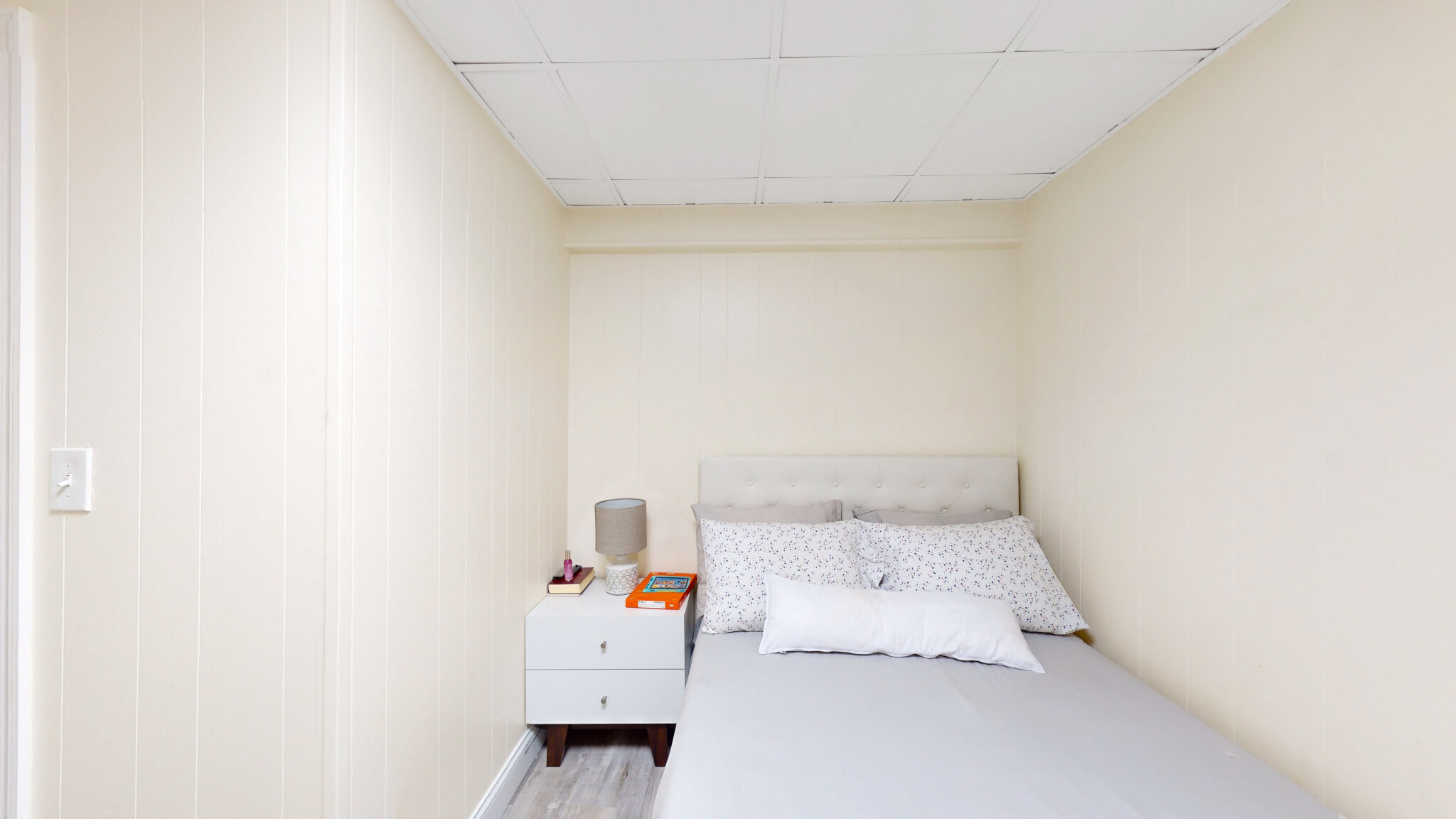 15 Glenville Ave, Allston