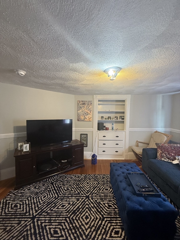 110 Quincy Ave, Winthrop