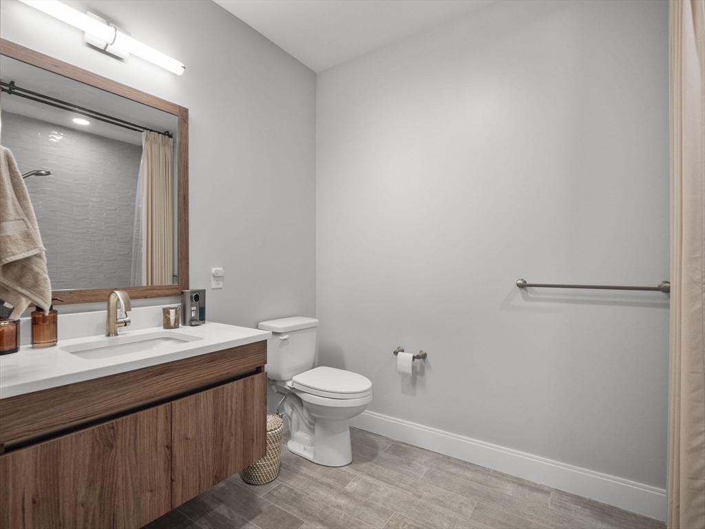 9 Central St, Spring Hill