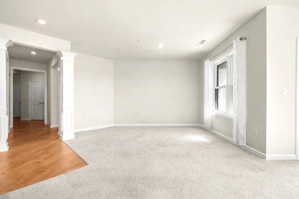 130 University Ave, Westwood
