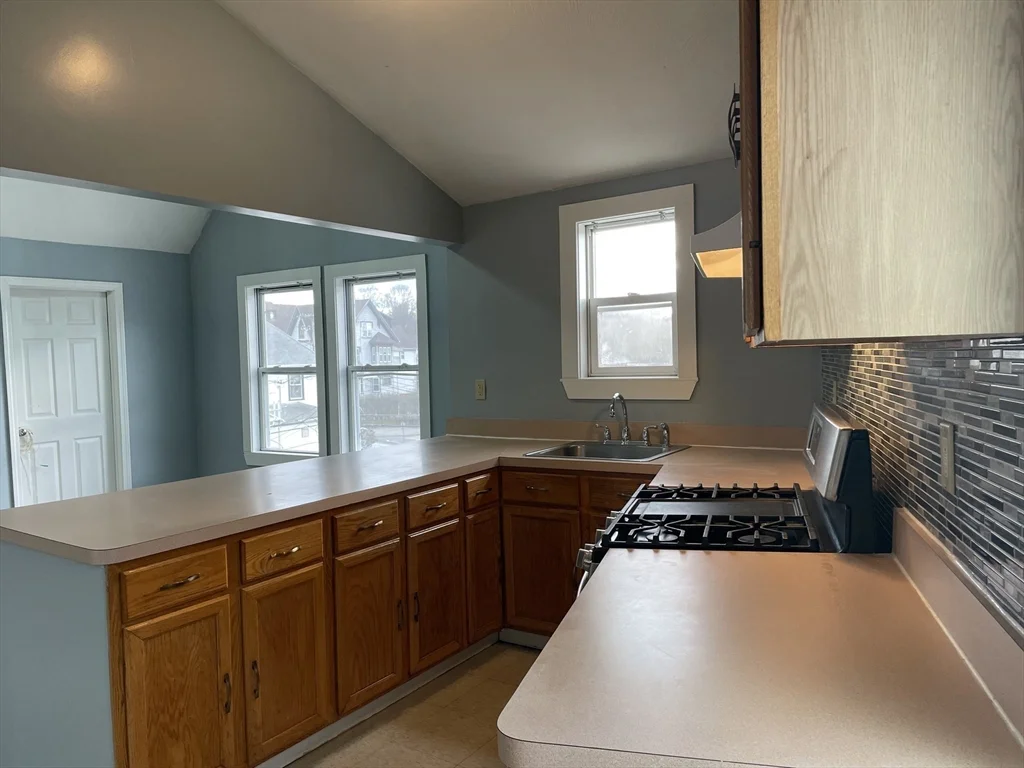 6 Beacon St, Hyde Park