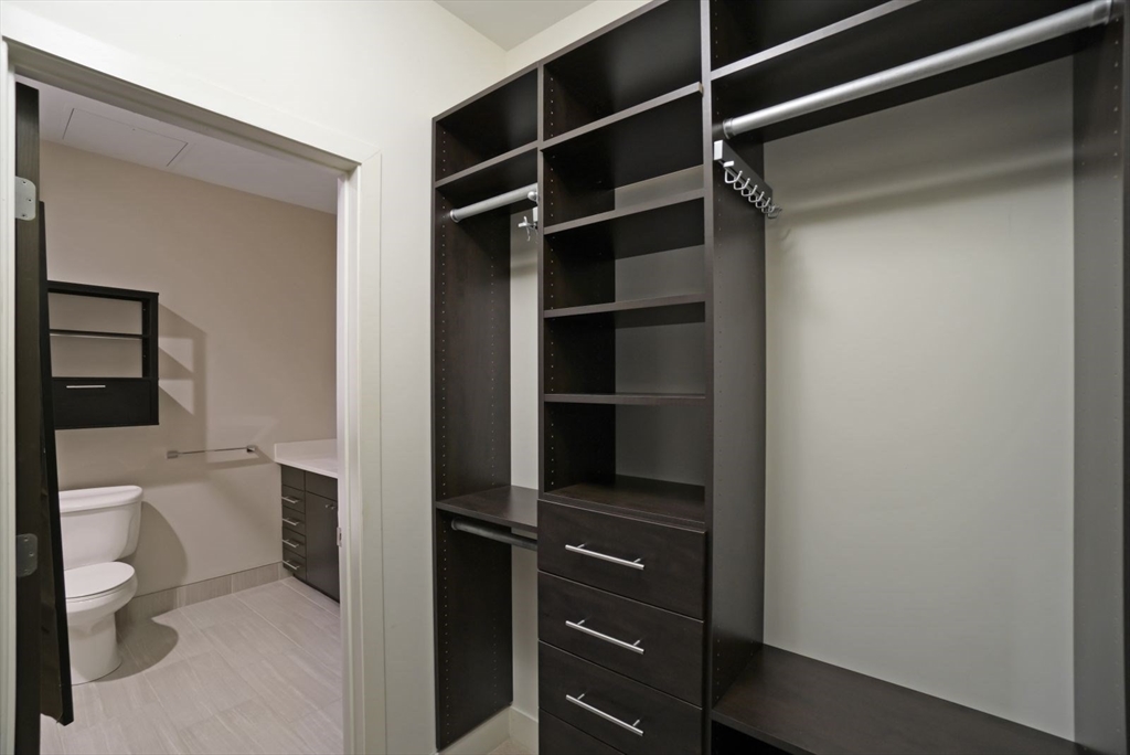 735 Harrison, South End