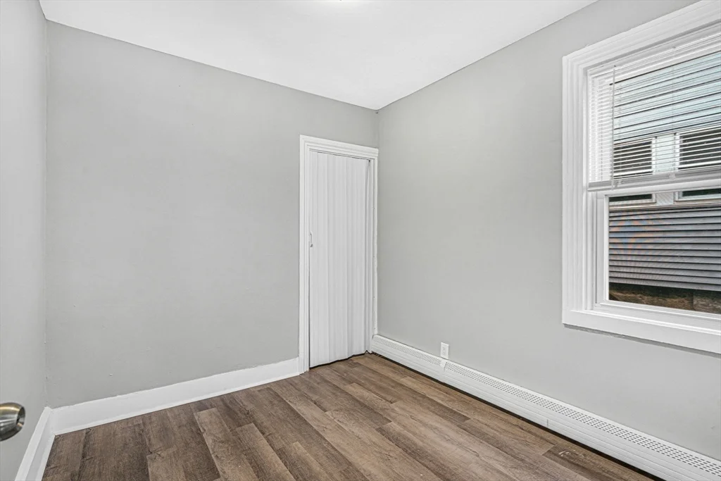 118 Maxfield St, New Bedford