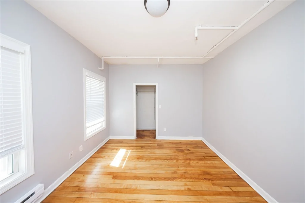 92 Green Hill Pkwa, Worcester