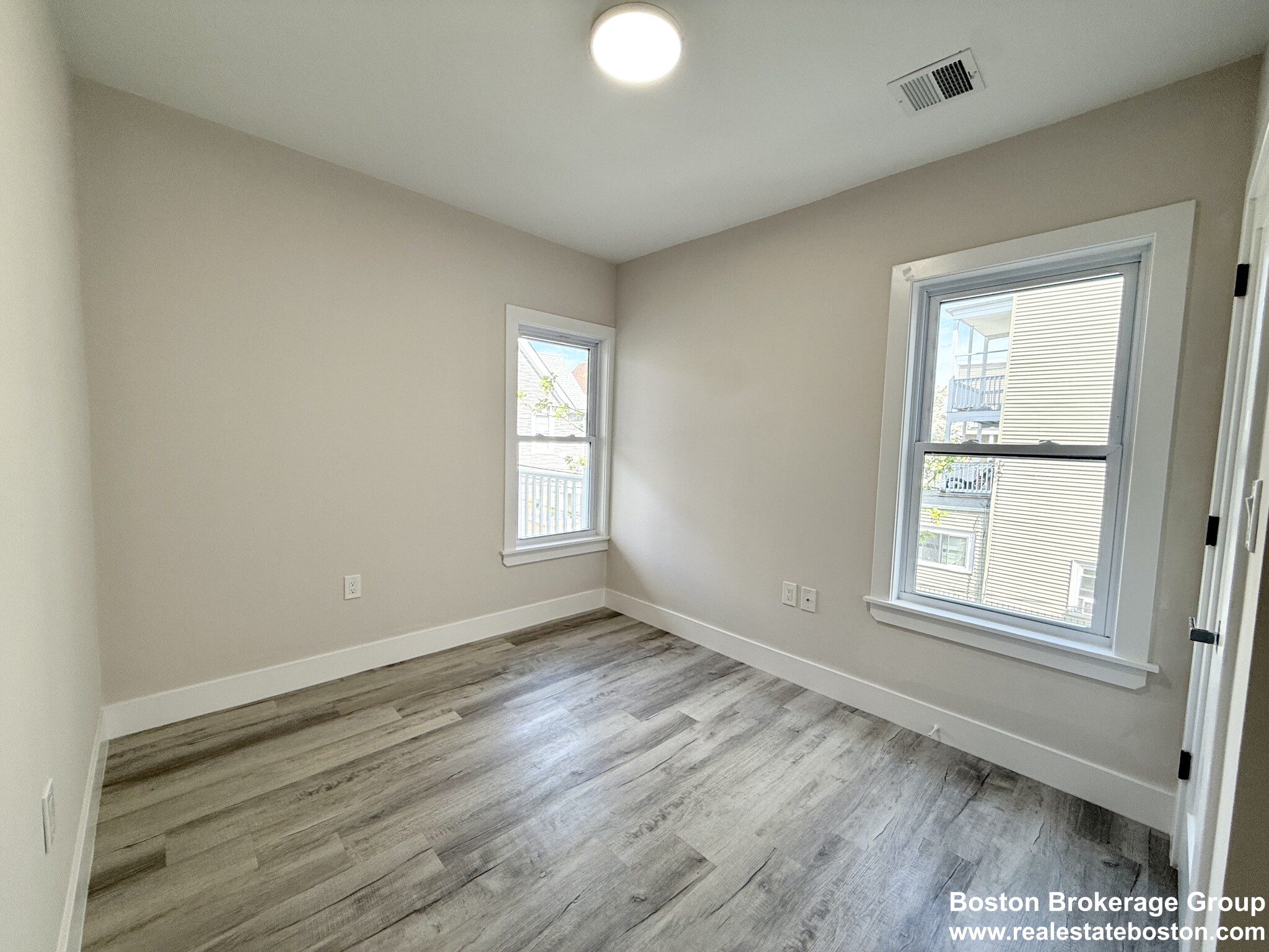 10 Cawfield St, Dorchester