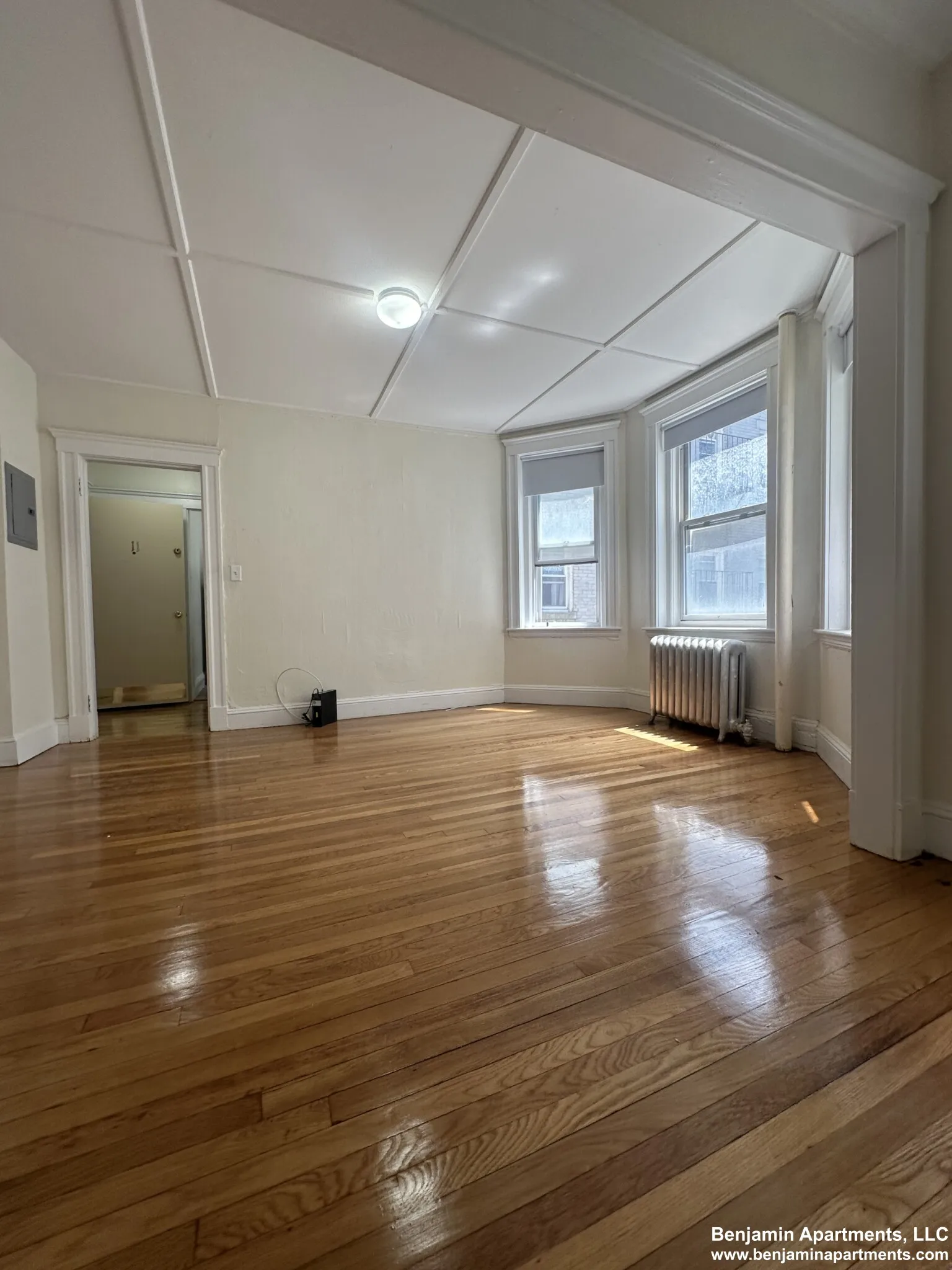 1175 Boylston St, Fenway