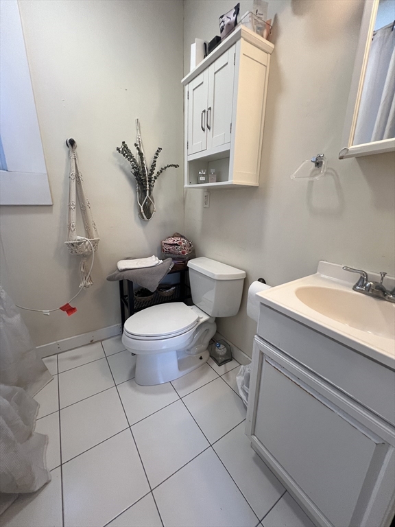 65 Burbank St, Fenway