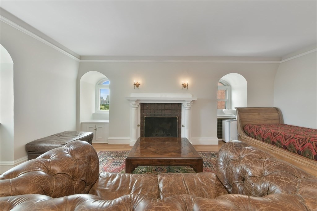 334 Beacon St, Back Bay