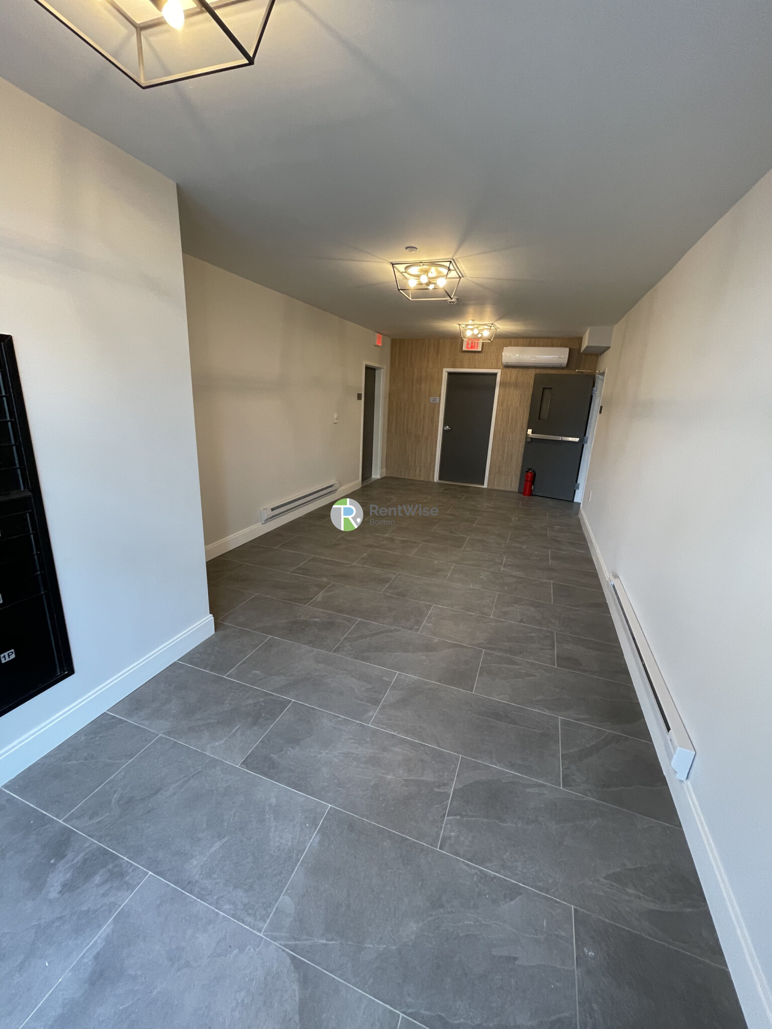 157 Everett St, Allston