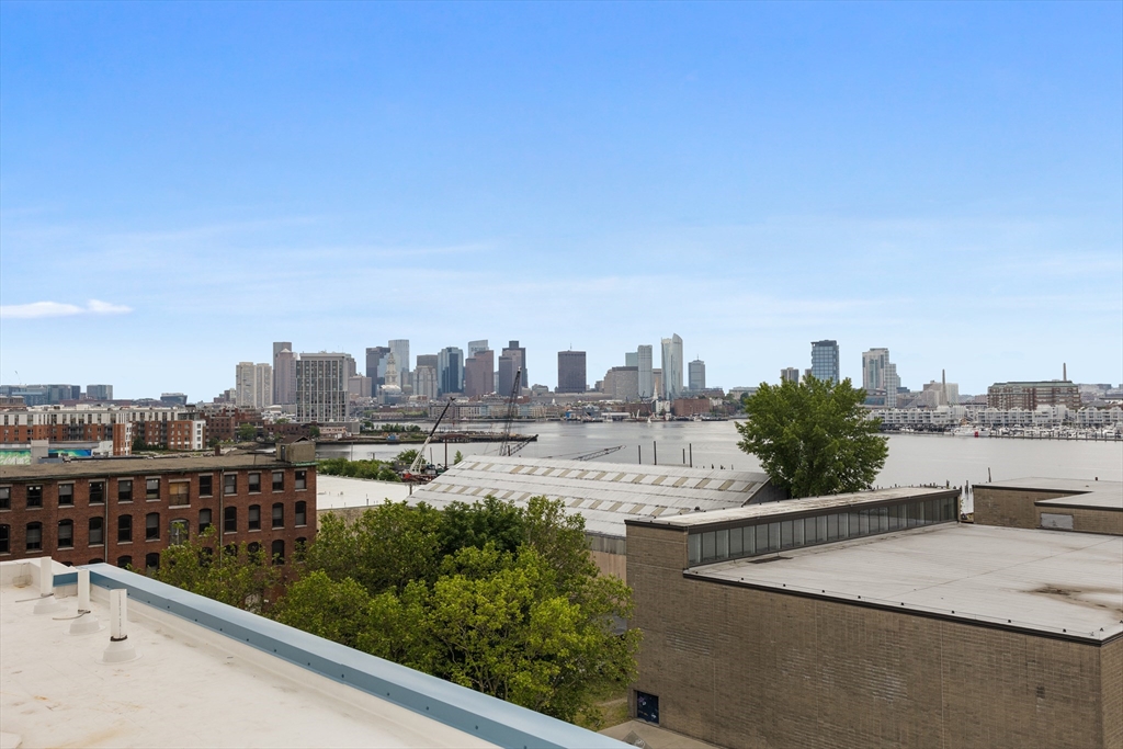 301 Border St, Central Square