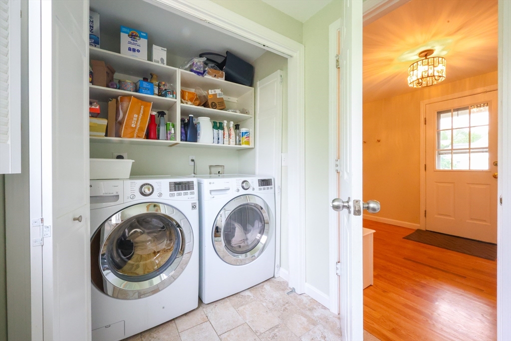 52 Galway Dr, North Attleboro